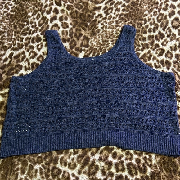 Navy Blue Top - Picture 1 of 7
